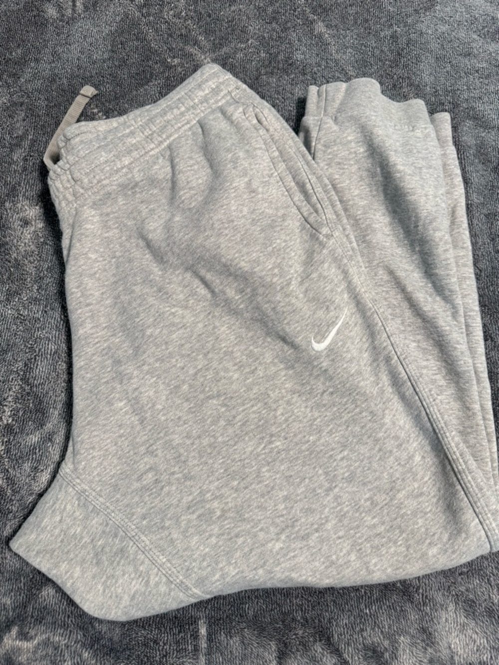 Nike Mens Light Gray Fleece Joggers